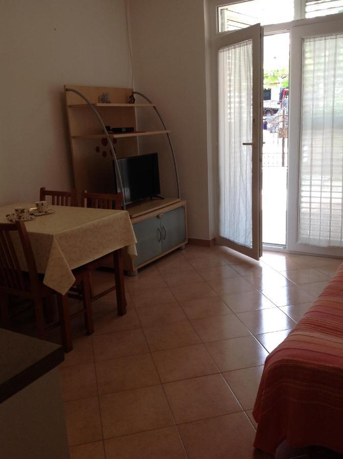 Vila Alma โปเรช ภายนอก รูปภาพ
